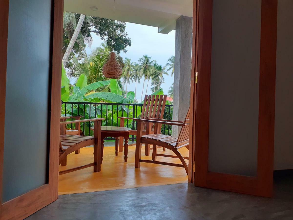 Om Villa Hikkaduwa Buitenkant foto
