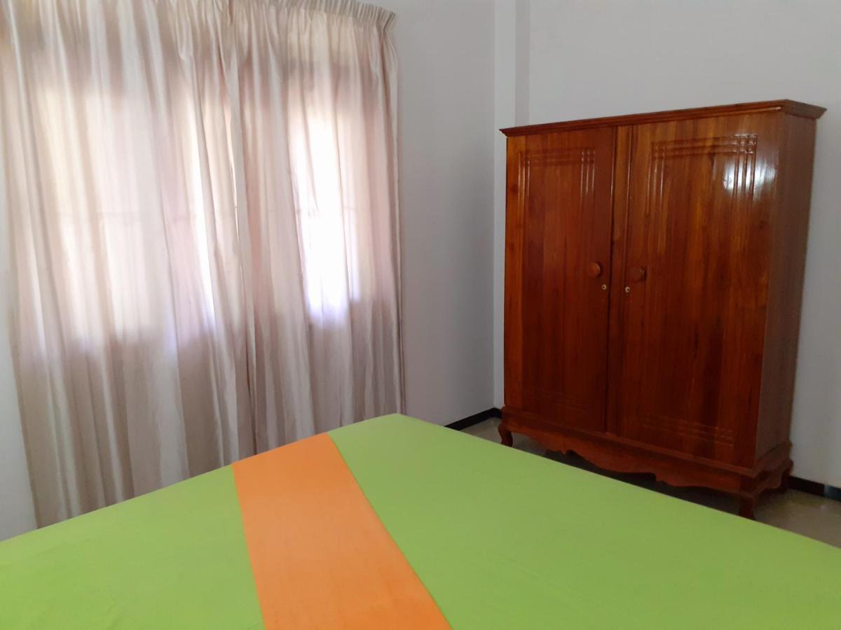Om Villa Hikkaduwa Buitenkant foto